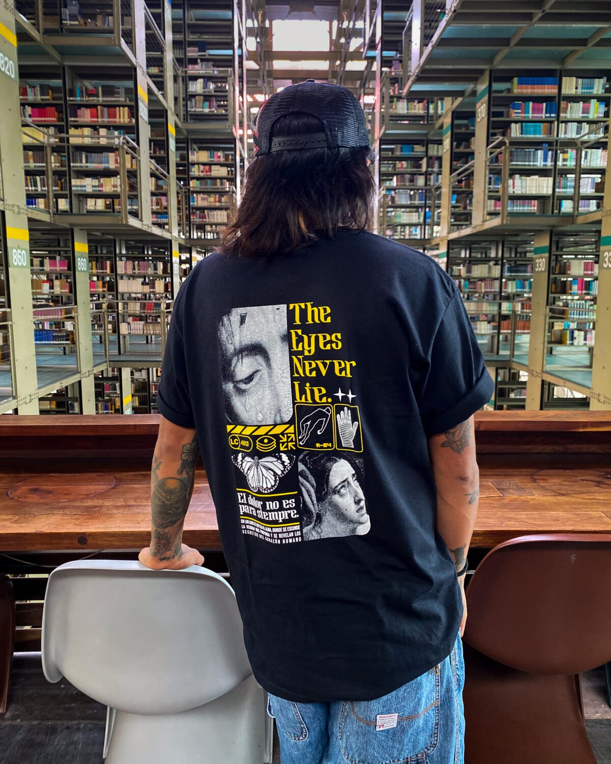 The Eyes Never Lie Tshirt - Imagen 4