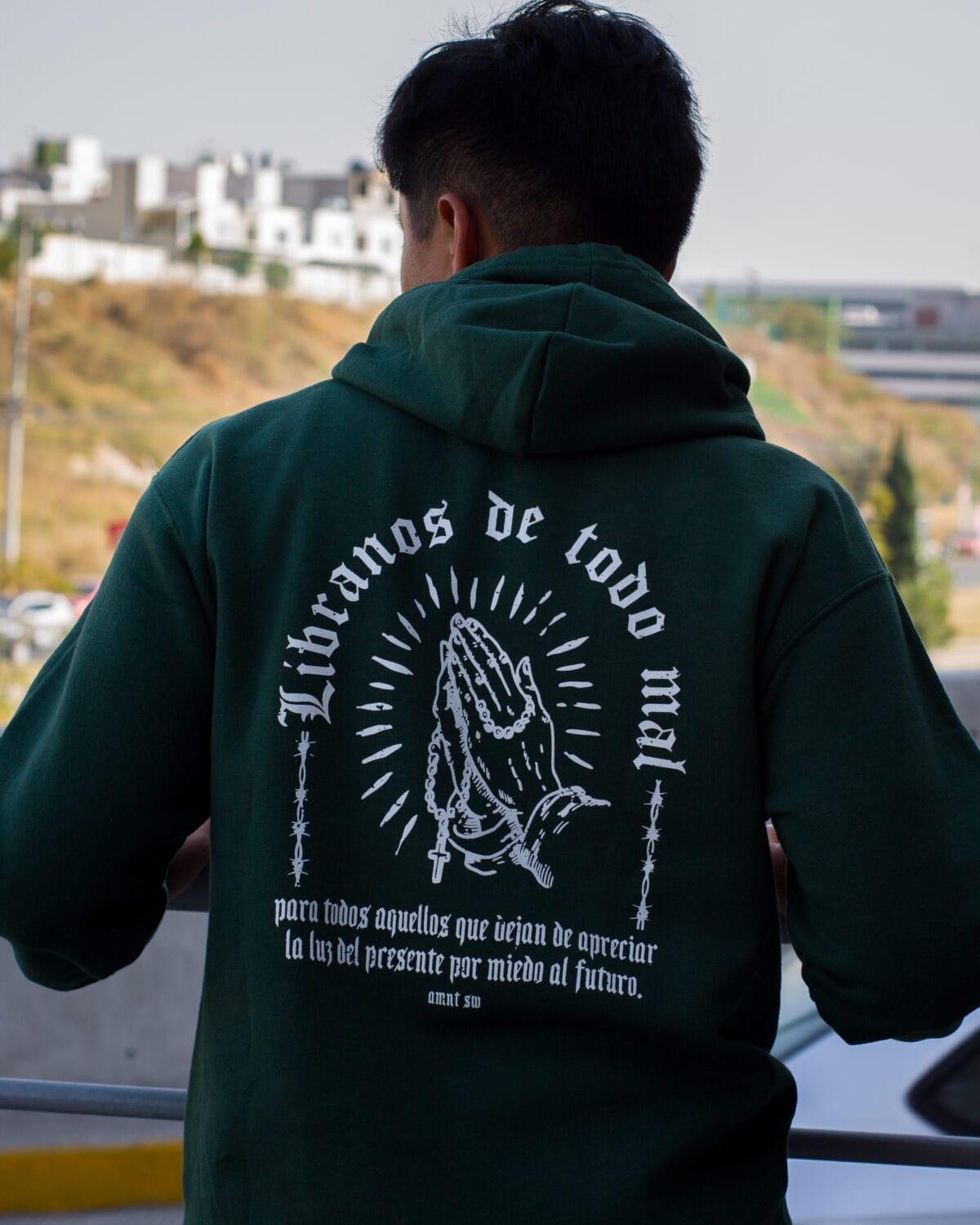 Libranos Verde Hoodie - Imagen 5